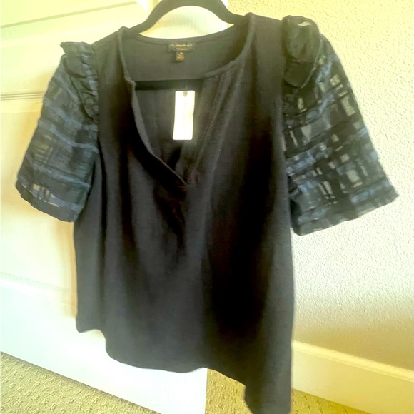 NWT Anthropologie Current Air Betsy Ruffle Top M Medium Black - Picture 5 of 5